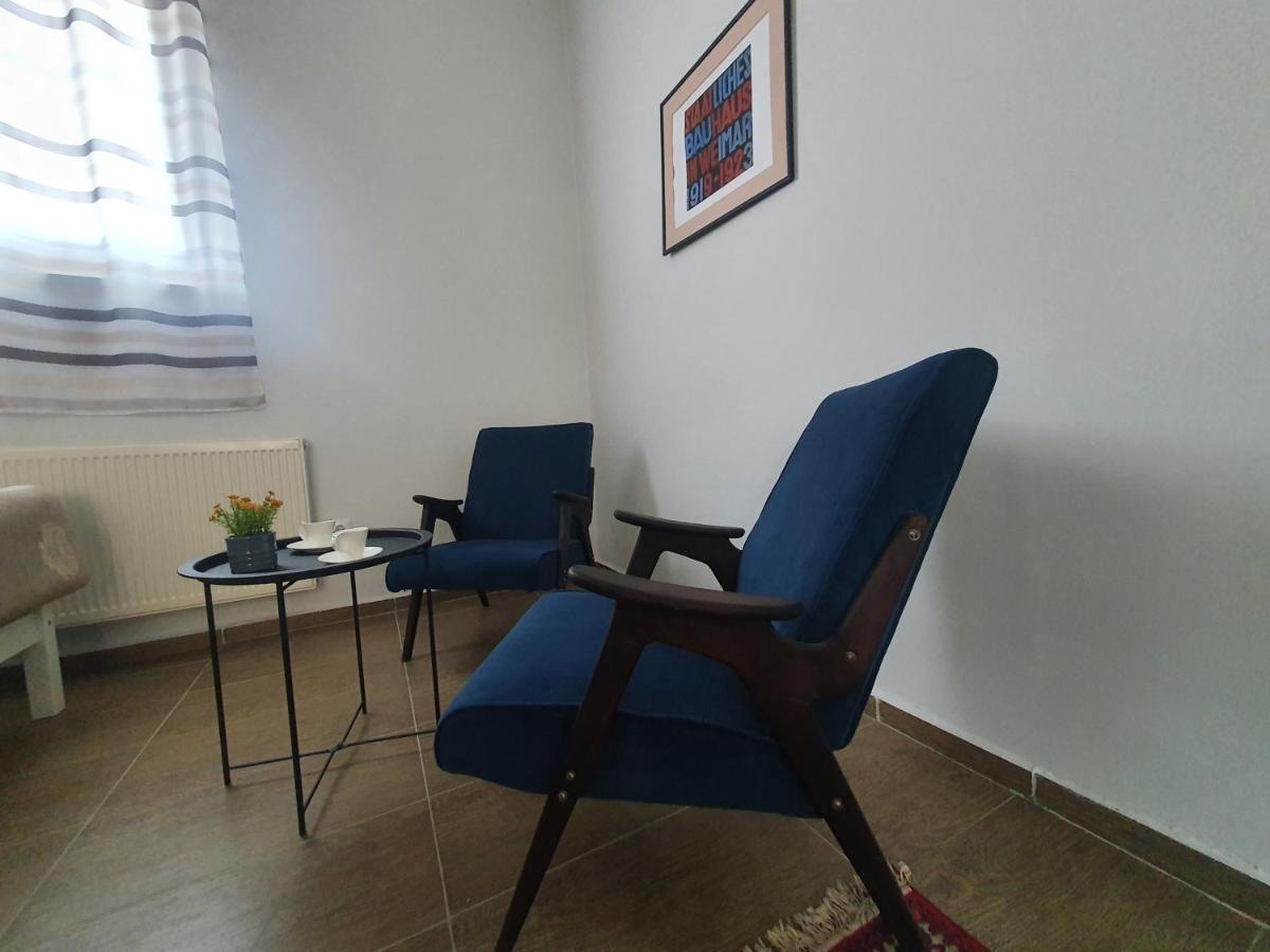 Old Town Center 2+2 Apartment *